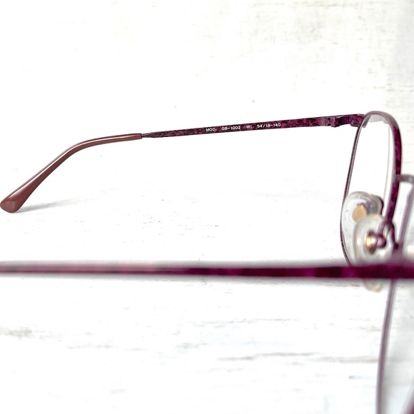 Geoffrey Beene MOD GB-1002 Wine Vintage 80s Low Profile Metal Eyeglasses Maroon